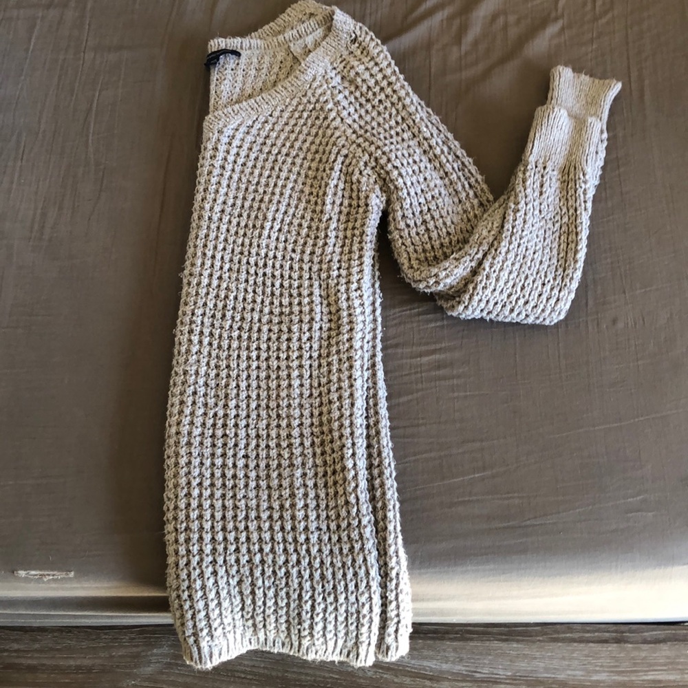 ⚠️PRICE DROP⚠️American Eagle Sweater
